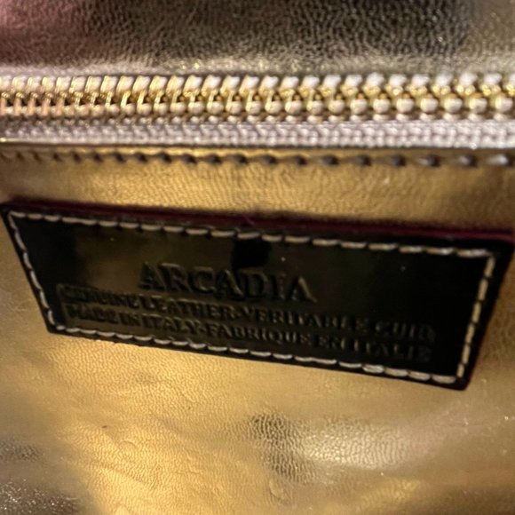 ๐ฎ๐น Gorgeous ARCADIA Patent Leather Bag ITALY - NEW! - Picture 3 of 8